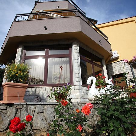 리예카 룸 마리아 B&B 외부 사진