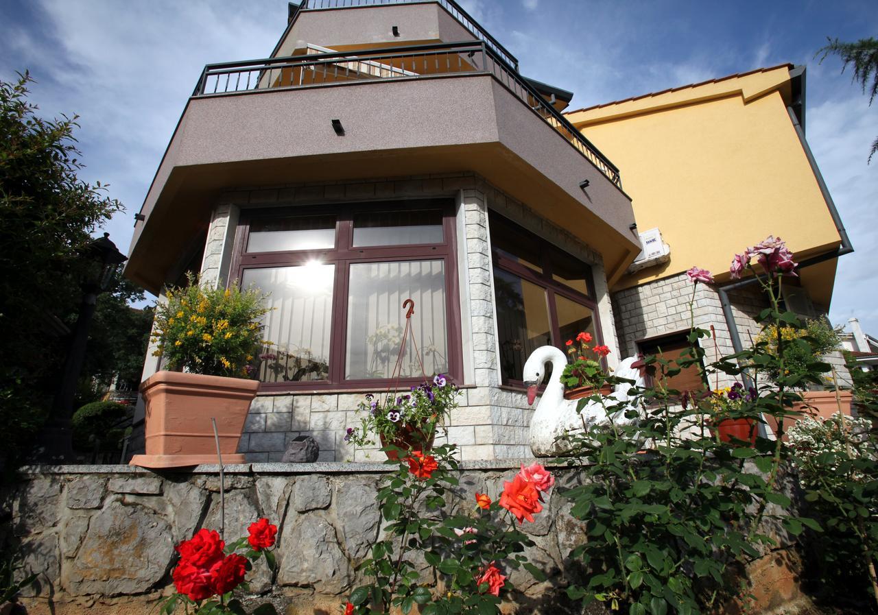 리예카 룸 마리아 B&B 외부 사진